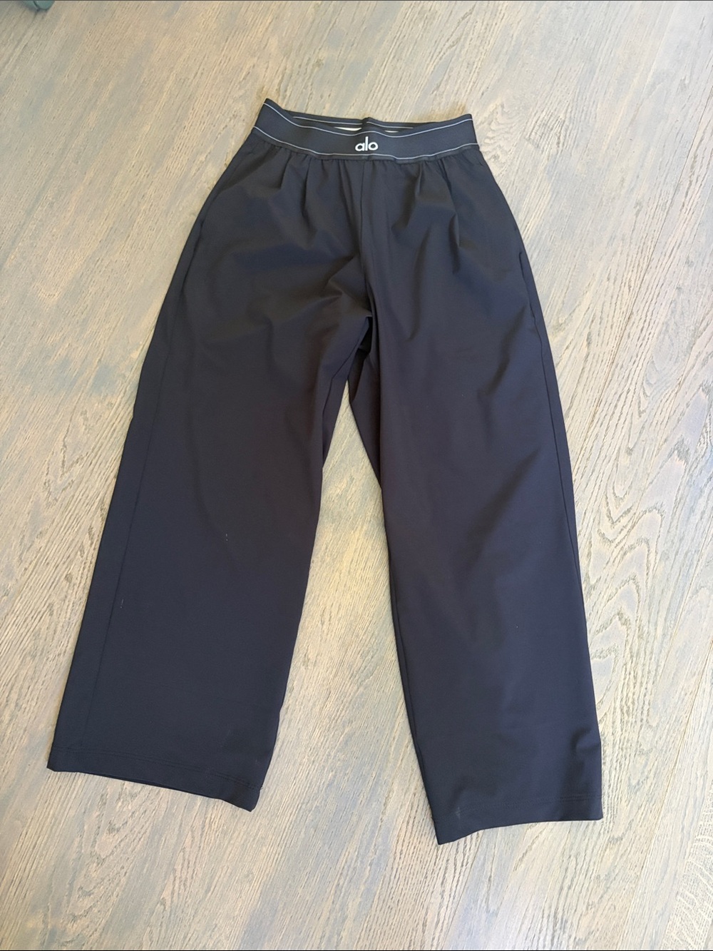ALO suit up trouser